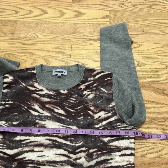 MADISON YOUNG  SWEATER SIZE M - Picture 8 of 8